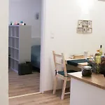 Lights בודפשט